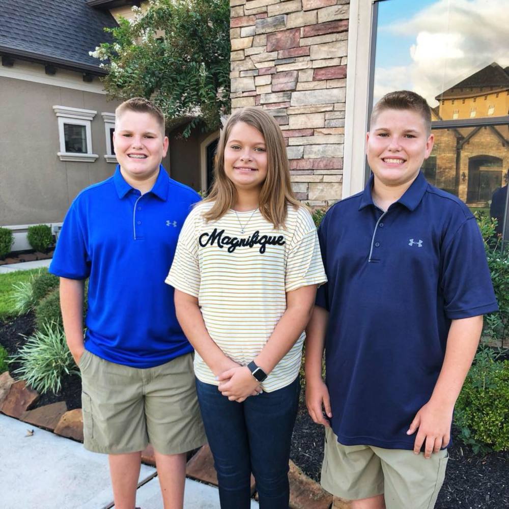 Meet your Posher, Julie